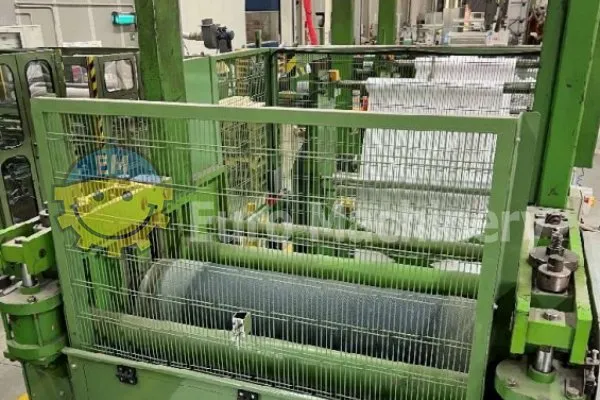 Cutting machine Manzoni for paper tablecloth