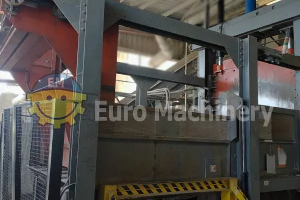 629011 industrial guillotine LIDEM Introducing a guillotine for ideal for raffia bales, big-bags, film or thermal blanket. The machine is in good working condition and can be seen in production.