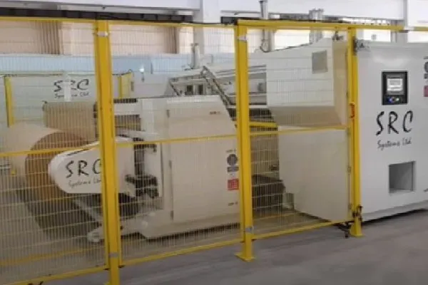 SRC 330TDW Rewinder (2) SRC 330TDW rewinder is a high speed rewinder, ideal for wide rolls of paper.