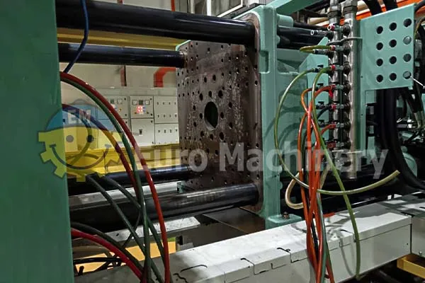 Secondhand injection molding machine | Arburg