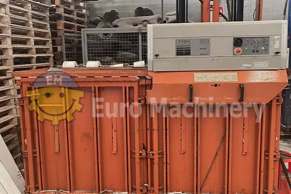 Used hydraulic baler from ORWAK | ORWAK 9020 BALER