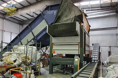 Plastic Shredder – UNTHA VR100 with High Output